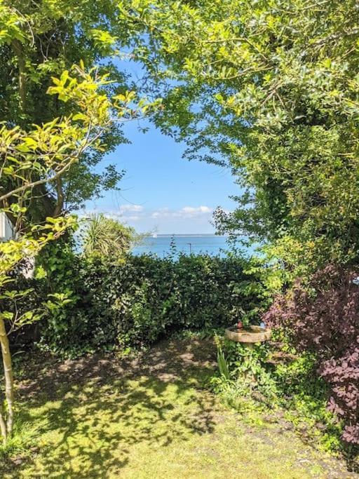 Cliffside Leilighet Cowes  Eksteriør bilde