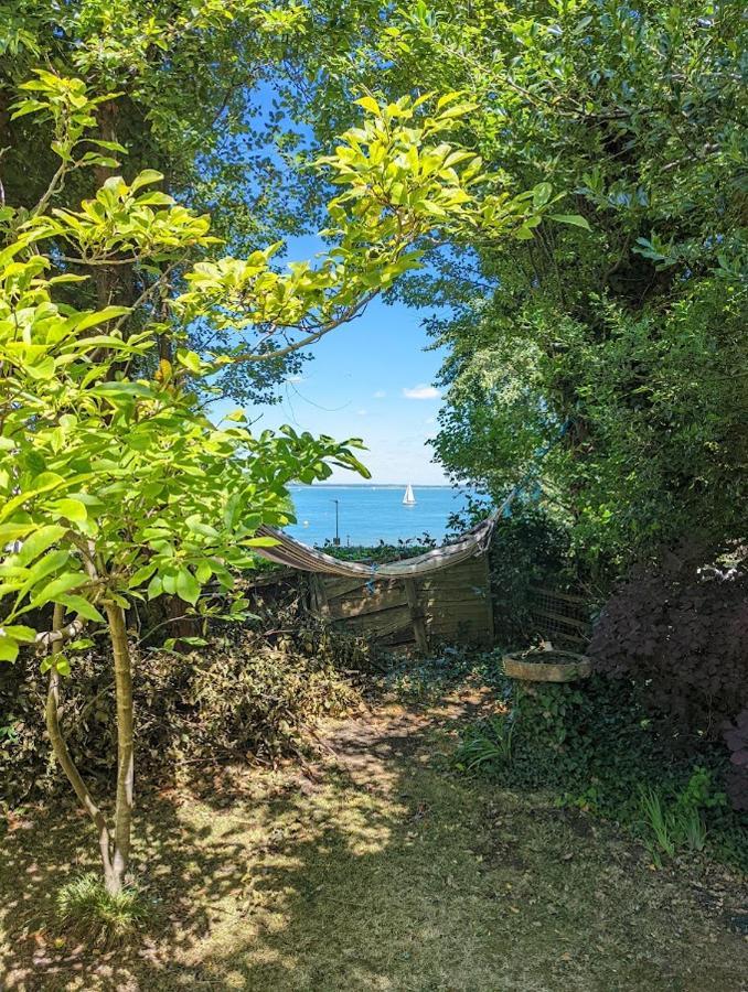 Cliffside Leilighet Cowes  Eksteriør bilde